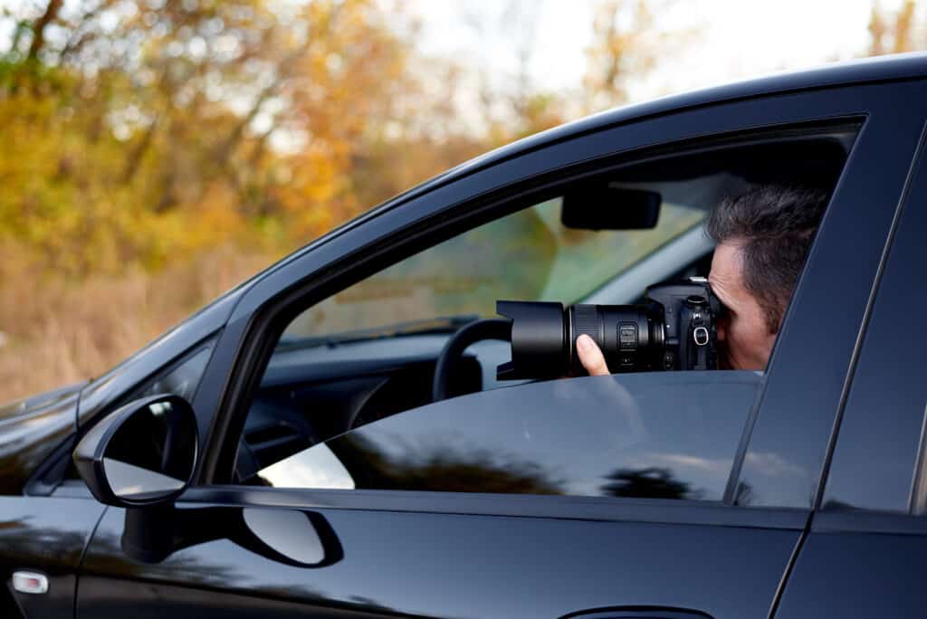 Can Private Investigators Take Pictures of Your Family? Can private investigators take pictures of your family